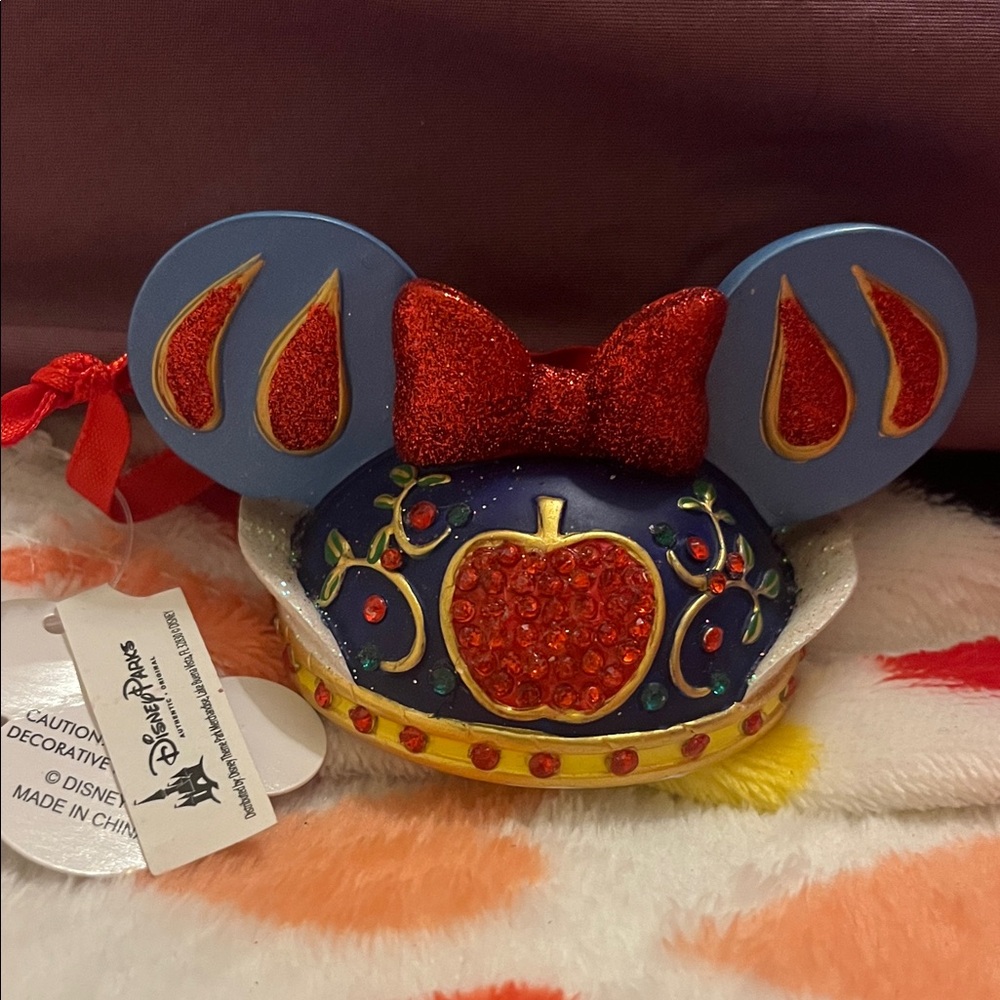 Disney Snow White Retired ornament Red and Blue Minnie Ears Ornament